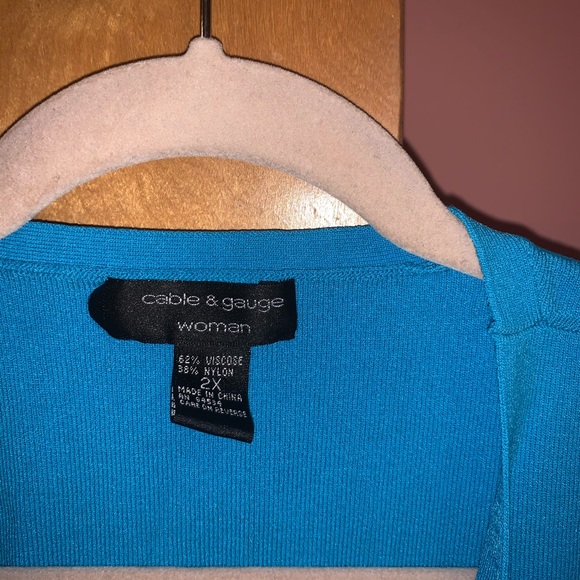 CABLE AND GAUGE MATCHING SWEATER SET - Picture 2 of 8